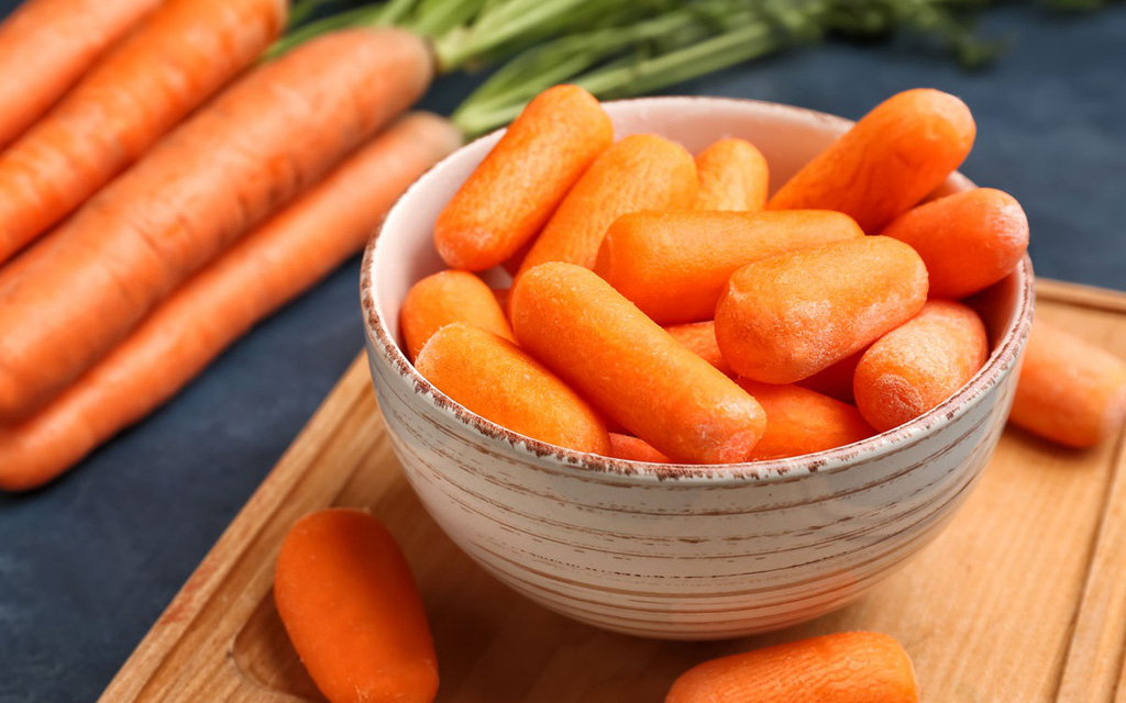  luộc cà rốt trong bao lâu